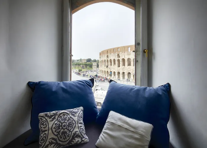 No 9 Colosseo 3* 로마