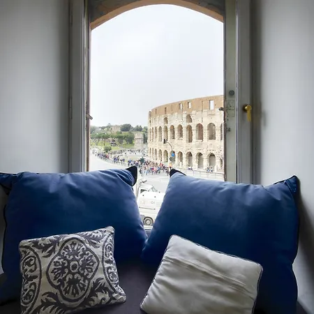 No 9 Colosseo 3* Rome