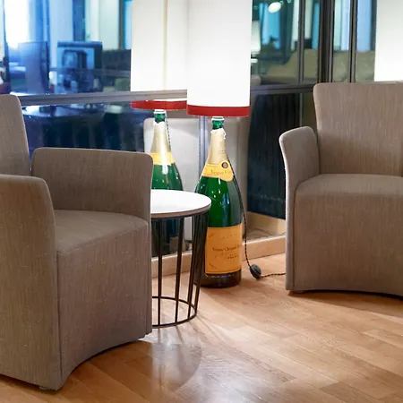 No 9 Colosseo Hotel Rome